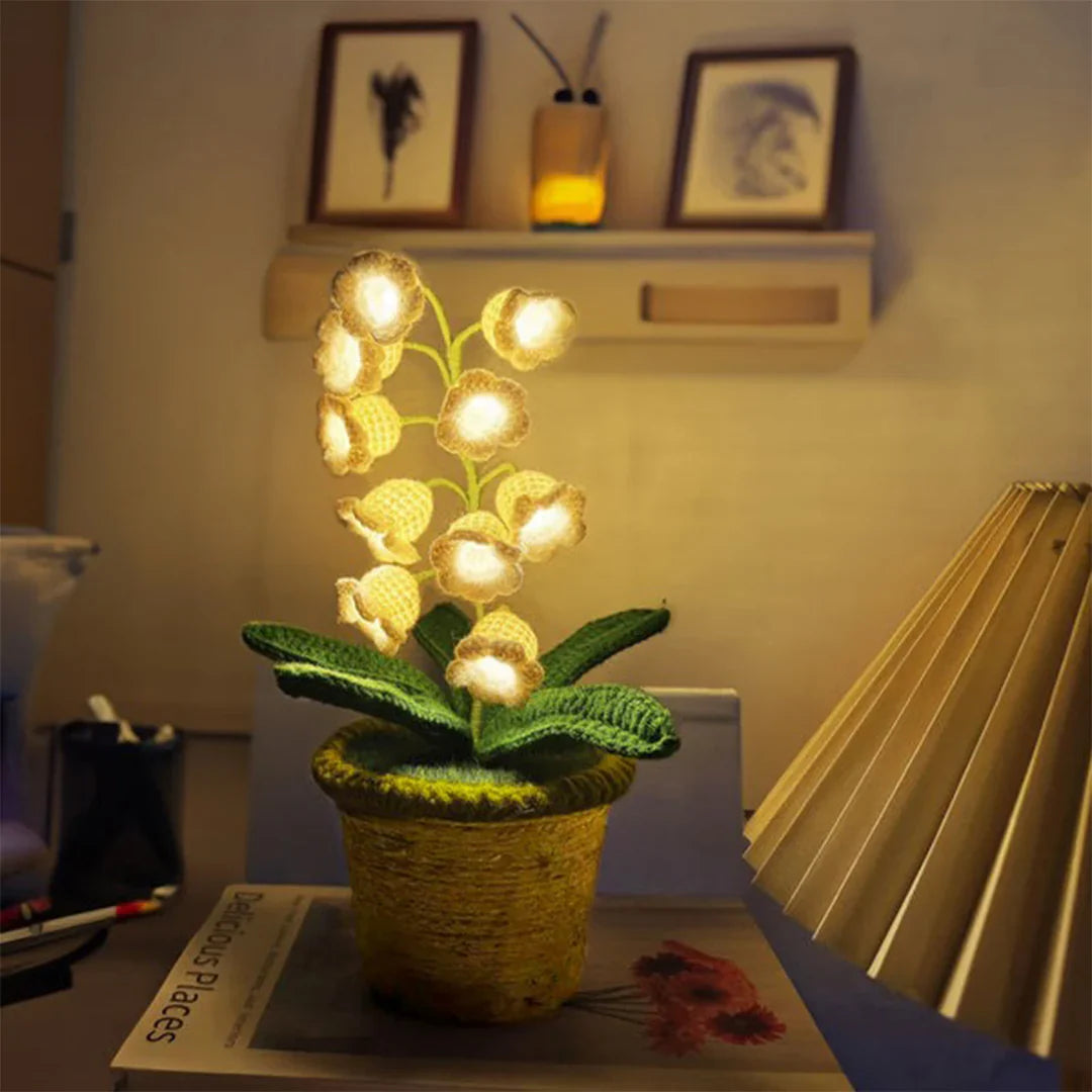 LumiBloom™ Floral Crochet Lamp