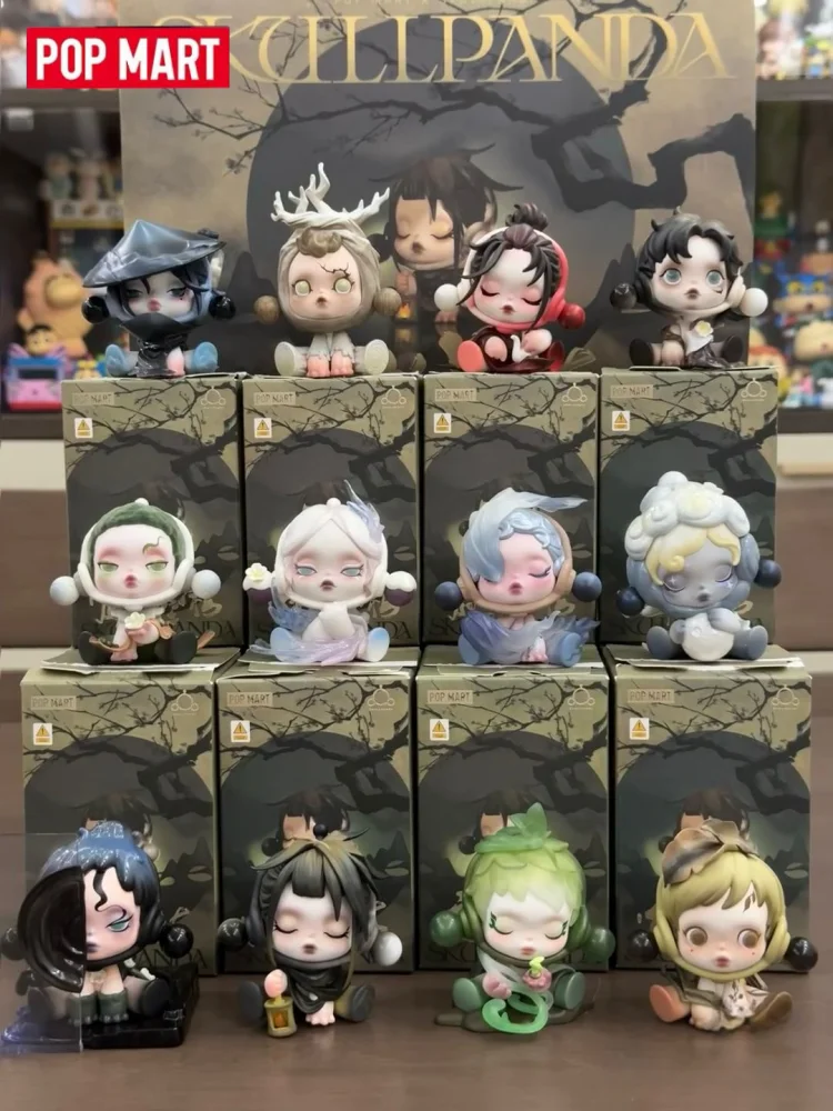 ShadowPull™ Mystery Figure Box