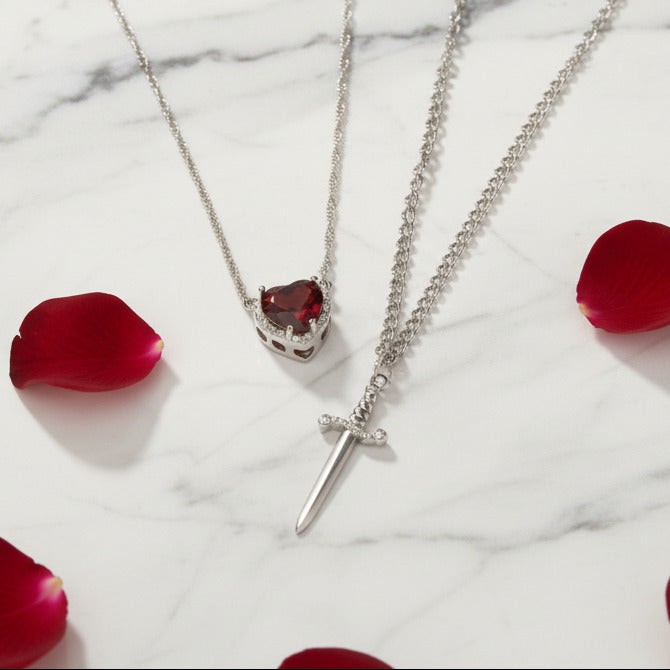 Dagger Heart Couples Necklace Set